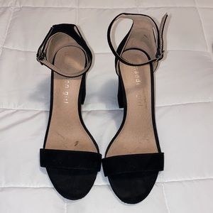 Madden Girl Block Heel Sandal Black size 5M